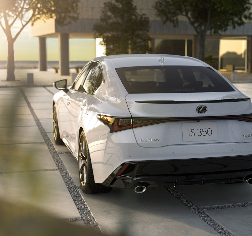 2021 Lexus IS now in Japan, new F Sport Mode Black 1205780