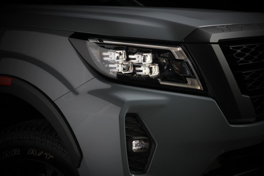 2021 Nissan Navara facelift revealed – Titan-style looks, AEB, Apple CarPlay, new rugged Pro-4X variant Image #1203901