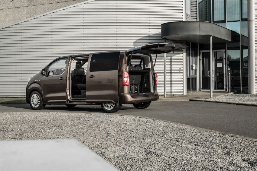 2021 Toyota Proace Verso Electric revealed for Europe – two battery options; up to 330 km EV range; 134 hp 1211197