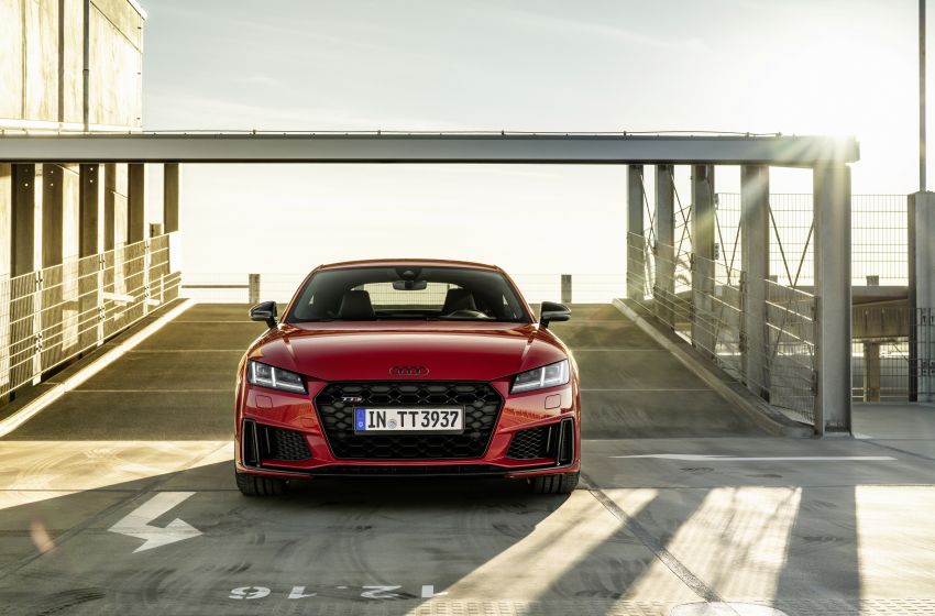 2021 Audi TTS now with 320 PS, competition plus trim 1216151