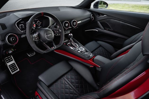 2021 Audi TTS now with 320 PS, competition plus trim