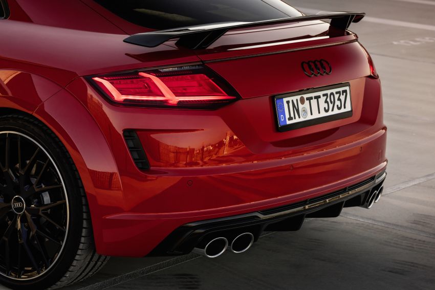 2021 Audi TTS now with 320 PS, competition plus trim 1216155