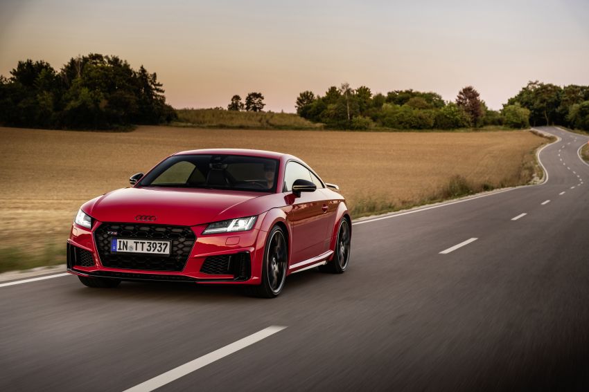 2021 Audi TTS now with 320 PS, competition plus trim 1216159