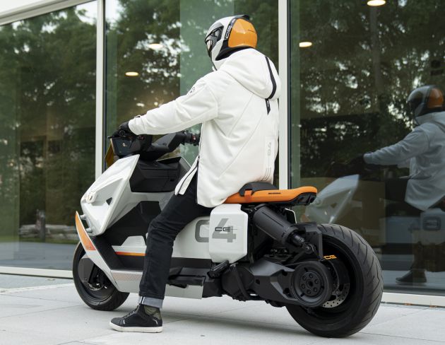 BMW Definition CE 04 skuter elektrik kegunaan urban