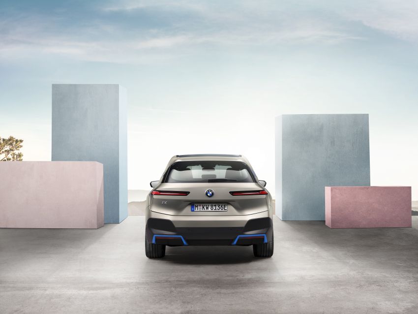 BMW iX didedahkan — model SUV elektrik iNEXT versi produksi, 500 PS dan 600 km jarak, dijual hujung 2021 1208503