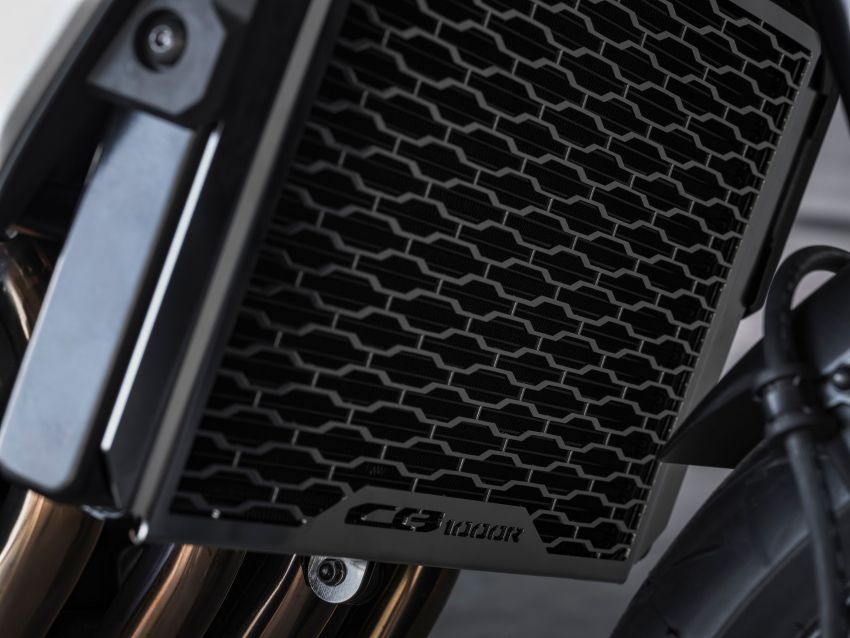 Honda CB1000R 2021 tampil dengan gaya lebih agresif, skrin TFT lima inci, pilihan model Black Edition 1207666