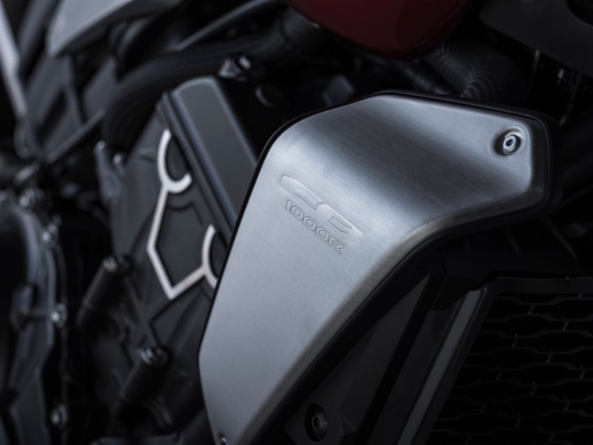 Honda CB1000R 2021 tampil dengan gaya lebih agresif, skrin TFT lima inci, pilihan model Black Edition 1207664
