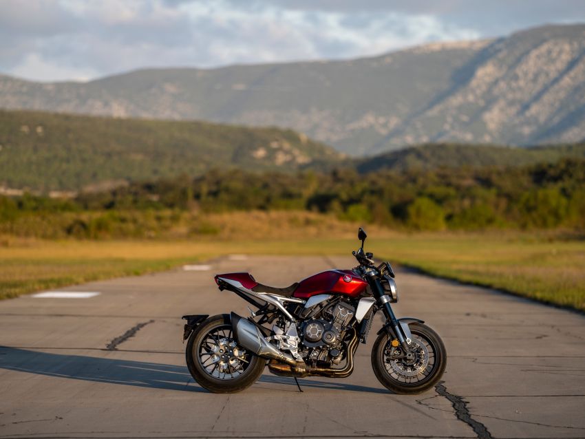 Honda CB1000R 2021 tampil dengan gaya lebih agresif, skrin TFT lima inci, pilihan model Black Edition 1207655