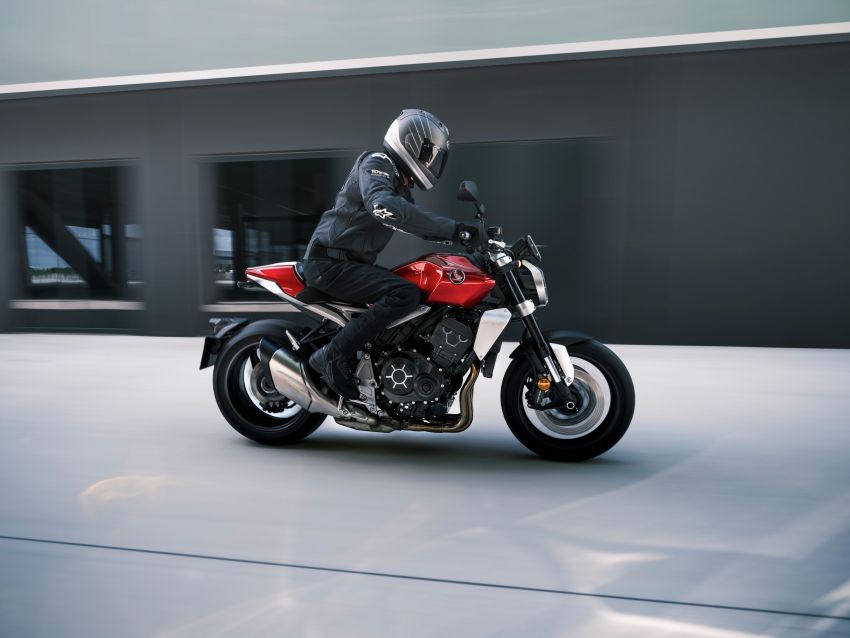 Honda CB1000R 2021 tampil dengan gaya lebih agresif, skrin TFT lima inci, pilihan model Black Edition 1207638