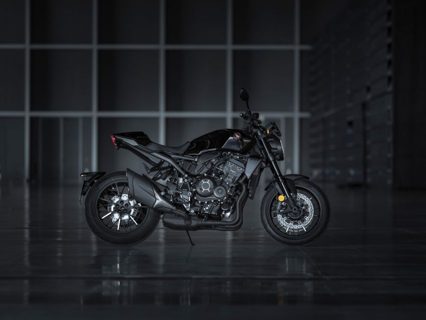 Honda CB1000R 2021 tampil dengan gaya lebih agresif, skrin TFT lima inci, pilihan model Black Edition 1207614