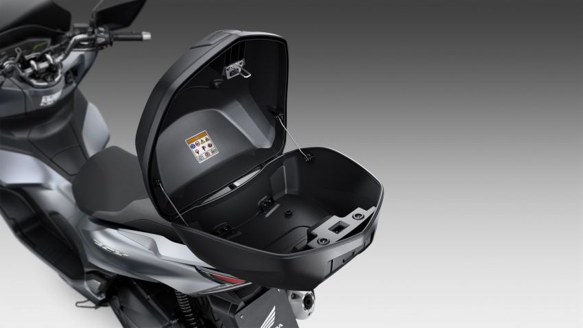2021 Honda PCX 125 – 12.3 hp, traction control, ABS 1209765