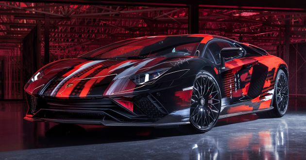 Lamborghini Aventador S Yamamoto makes its debut