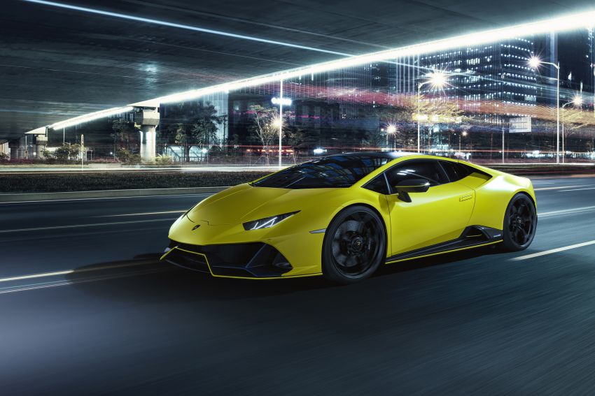 Lambo Huracan Evo Fluo Capsule – 5 striking colours 1203307