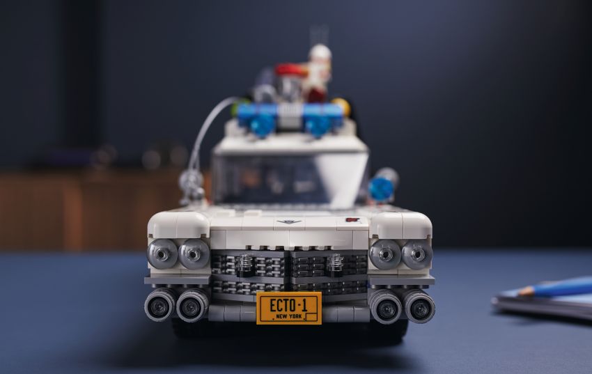 Lego Ghostbusters ECTO-1 – 2,352 pieces, US$199 1204938