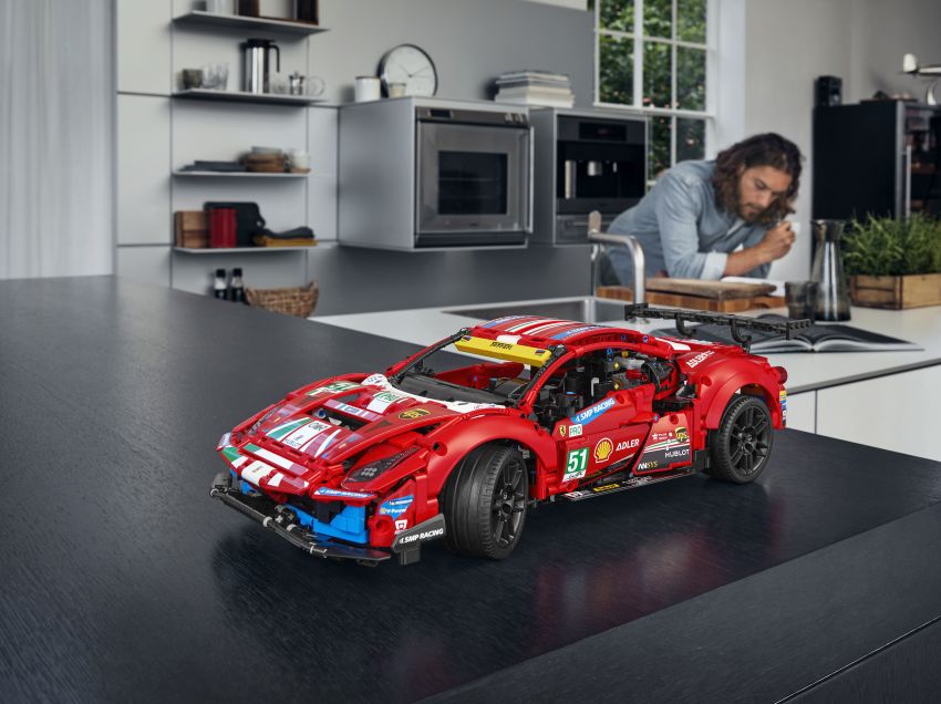 Lego Technic Ferrari 488 GTE revealed – RM799.90 1215984