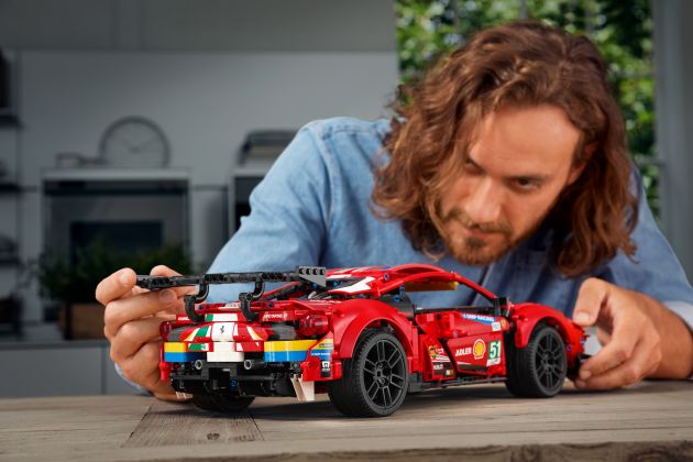 Lego Technic Ferrari 488 GTE revealed – RM799.90
