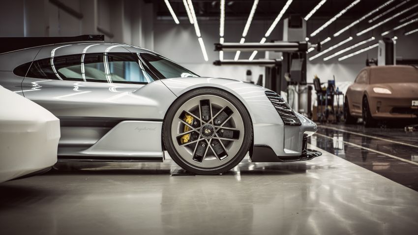 Porsche showcases unreleased design studies – 919 Street, Vision Spyder, Renndienst 6-seat electric van 1209054