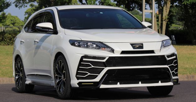 Toyota Harrier with Craftech body kit – Urus clone