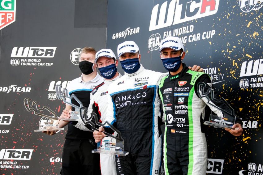 Lynk & Co Cyan Racing sapu bersih gelaran juara dunia untuk pemandu dan pasukan bagi WTCR 2020! 1210091