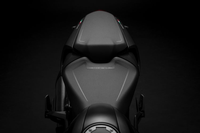 2021 Ducati Monster and Monster+, 111 hp, 95 Nm 1219892