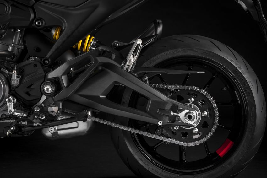 2021 Ducati Monster and Monster+, 111 hp, 95 Nm 1219895