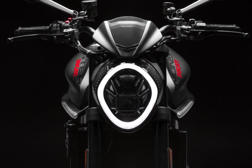 2021 Ducati Monster and Monster+, 111 hp, 95 Nm 1219907