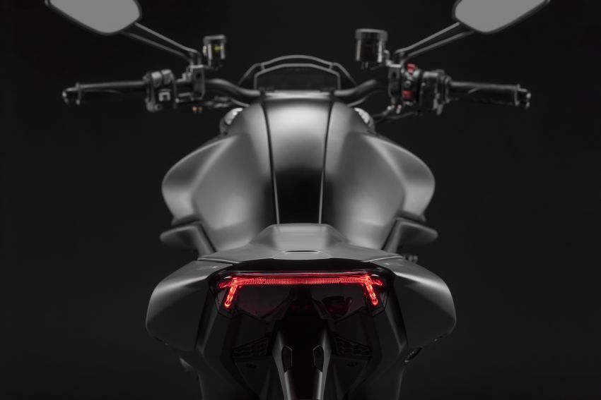 2021 Ducati Monster and Monster+, 111 hp, 95 Nm 1219910