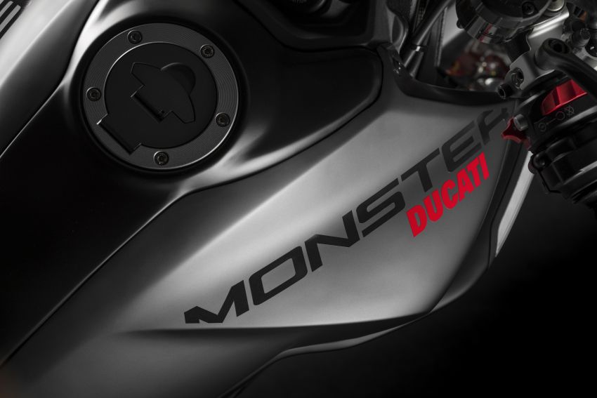 2021 Ducati Monster and Monster+, 111 hp, 95 Nm 1219912