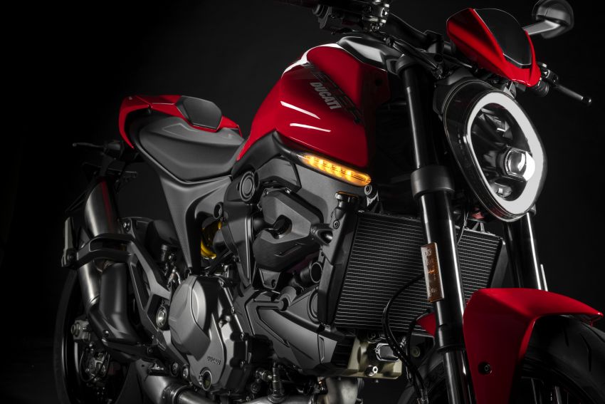 2021 Ducati Monster and Monster+, 111 hp, 95 Nm 1219917