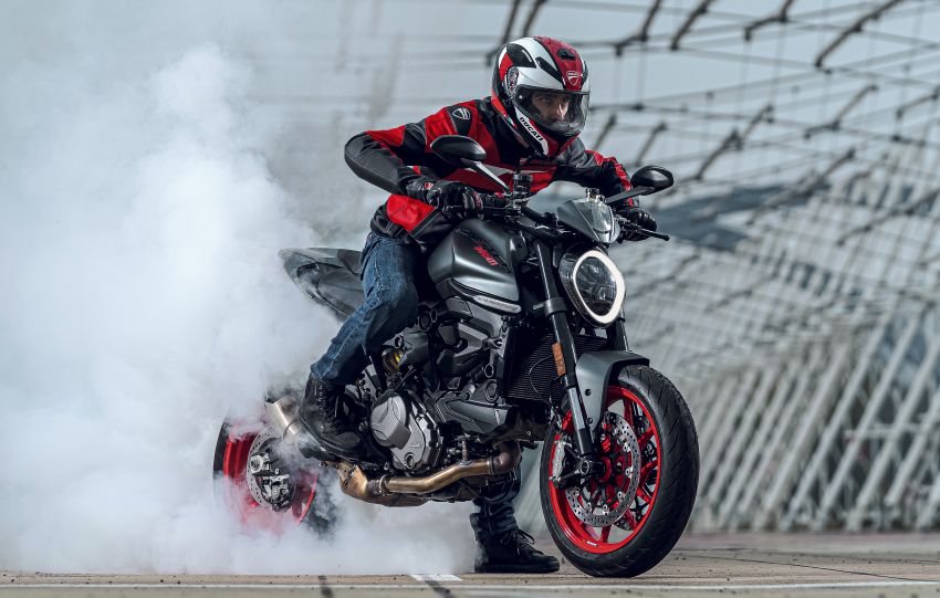 2021 Ducati Monster and Monster+, 111 hp, 95 Nm 1219957