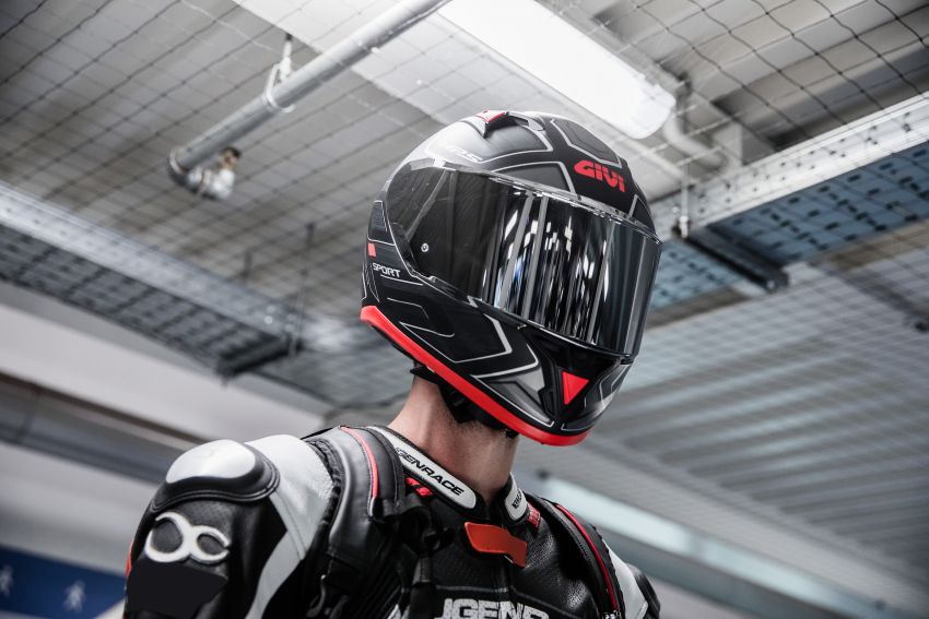 2021 GIVI product range unveiled – new bags, cases 1222509