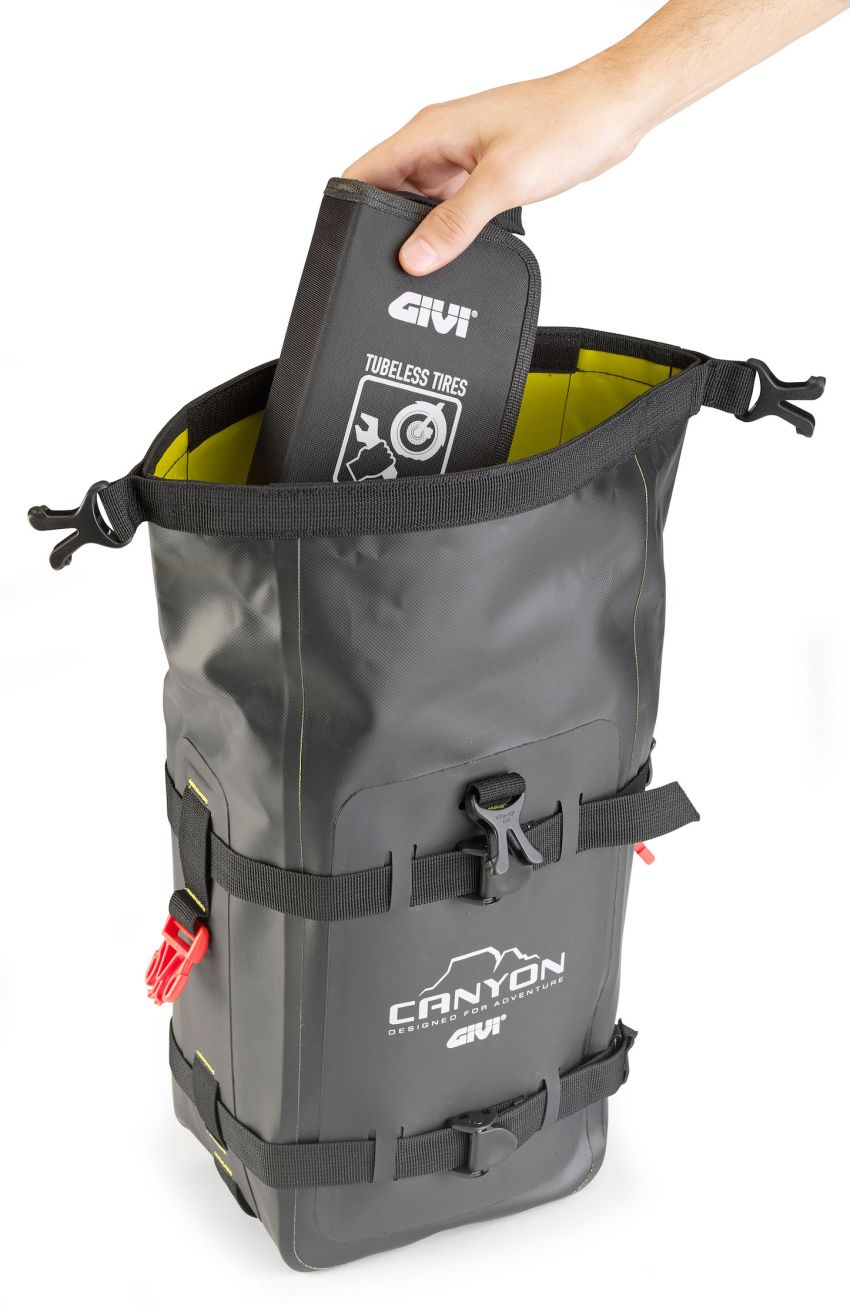 2021 GIVI product range unveiled – new bags, cases 1222457