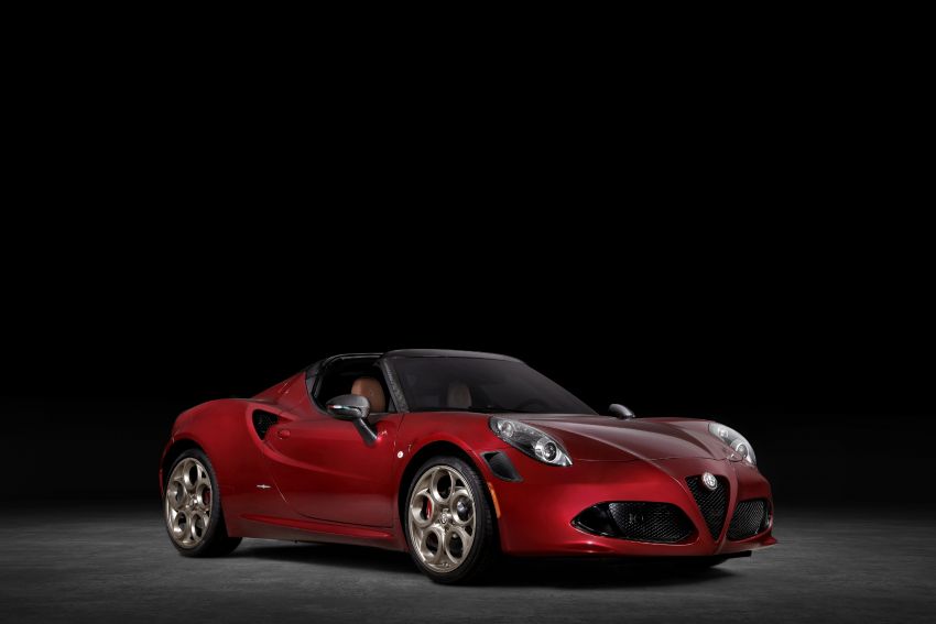 Alfa Romeo 4C Spider 33 Stradale Tributo – 33-unit limited run for the US; homage to mid-engined classic 1224269