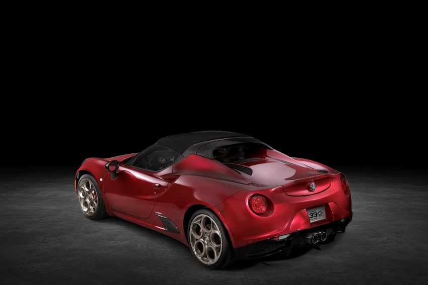 Alfa Romeo 4C Spider 33 Stradale Tributo – 33-unit limited run for the US; homage to mid-engined classic 1224262