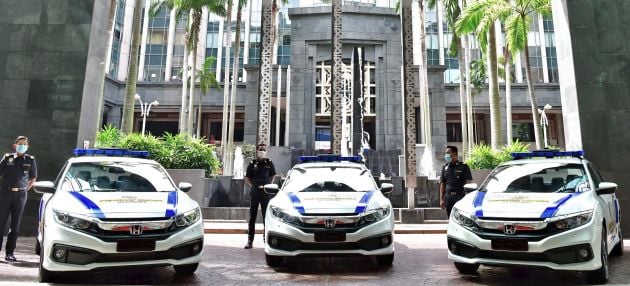KPDNHEP receives 16 Honda Civic 1.8 S fleet vehicles