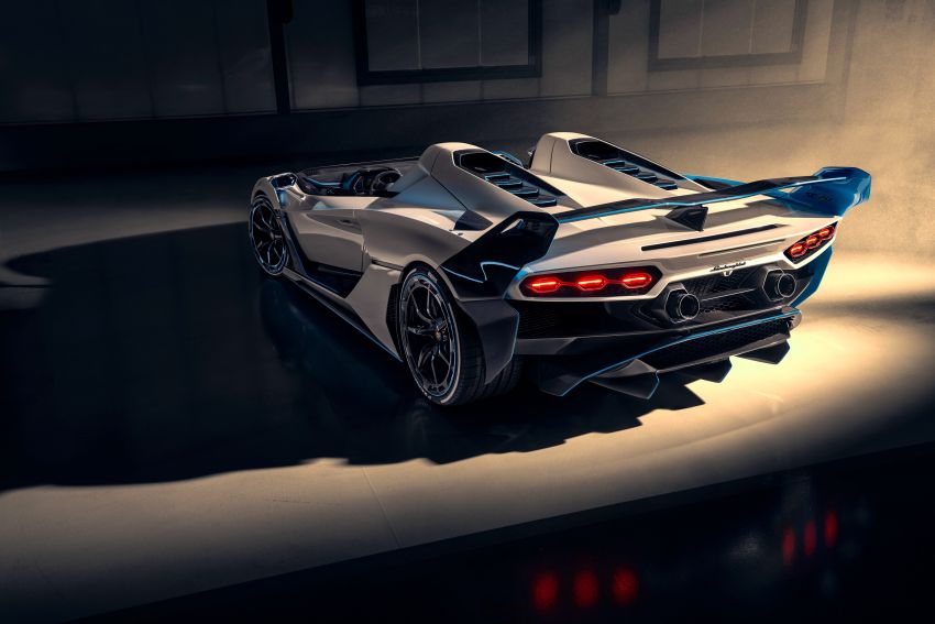 Lamborghini SC20 – dibuat khas untuk seorang pelanggan istimewa – bentuk lebih agresif, enjin V12 1225852