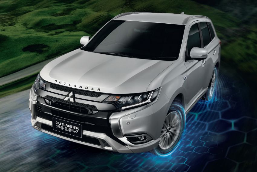 Mitsubishi Outlander PHEV launched in Thailand – 55 km all-electric range, 52.6 km per litre, from RM221k Image #1219062
