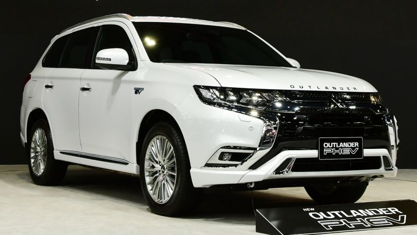 Mitsubishi Outlander PHEV launched in Thailand – 55 km all-electric range, 52.6 km per litre, from RM221k Image #1219057