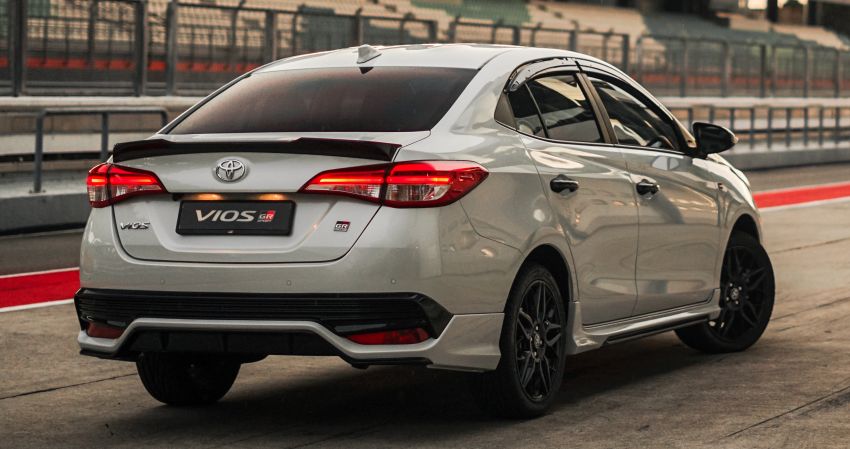Toyota Vios GR Sport diperkenalkan di M’sia —  CVT ’10-kelajuan’, suspensi sport, rim 17-inci, RM95,284 1225397
