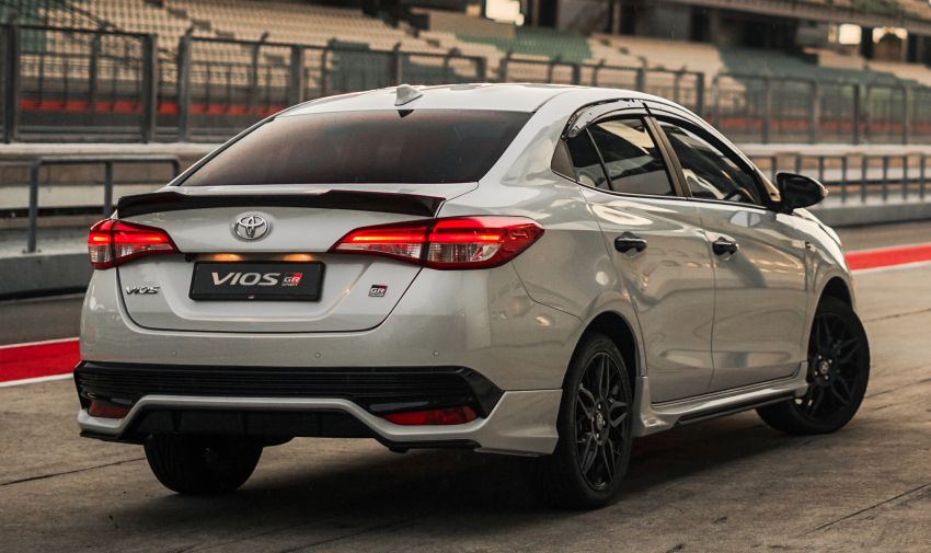 Toyota Vios GR-S launched in Malaysia – “10-speed” CVT, sports suspension, 17-inch rims; from RM95k Image #1225313