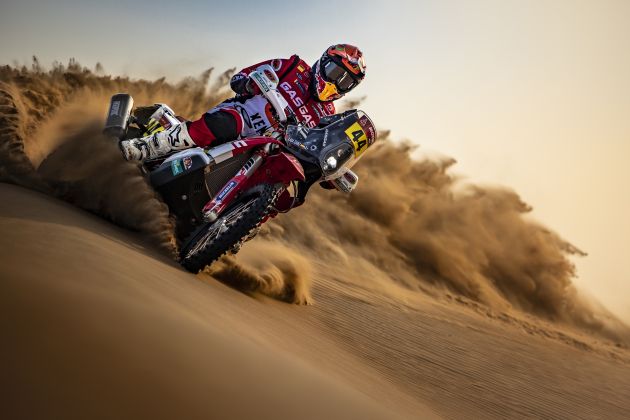 2021 Dakar Rally sees KTM’s Toby Price lead the pack