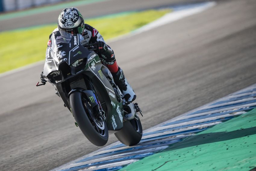 2021 WSBK: Kawasaki Racing Team starts shakedown 1236797