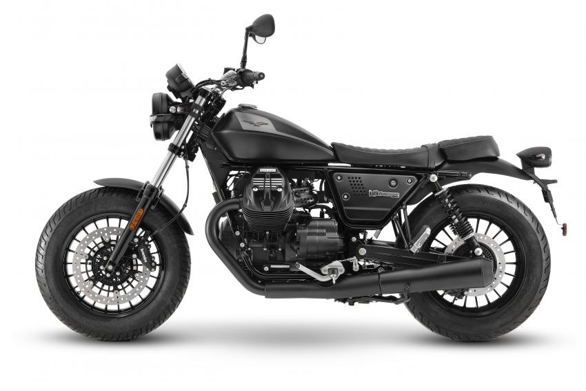 2021 Moto Guzzi V9 Roamer and V9 Bobber updated 1234806