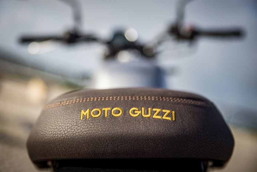 Moto Guzzi celebrates 100th anniversary in 2021  – Moto Guzzi V7, V9 and V85TT in centennial livery 1238302