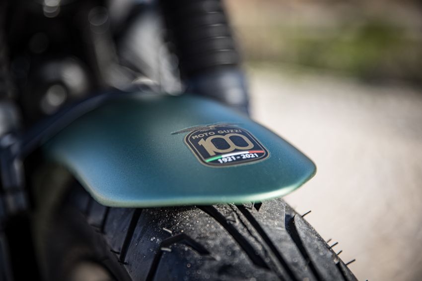Moto Guzzi sambut ulang tahun ke-100 – keluarkan warna istimewa untuk model V7, V9 dan V85 TT 1238403