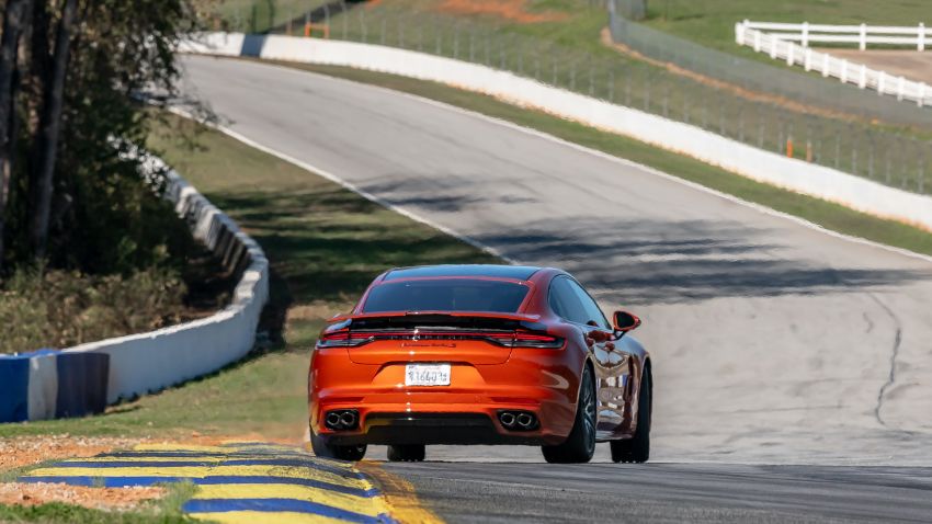 2021 Porsche Panamera Turbo S sets lap record for production sedan at Atlanta circuit – 1 min 31.51 secs 1241828