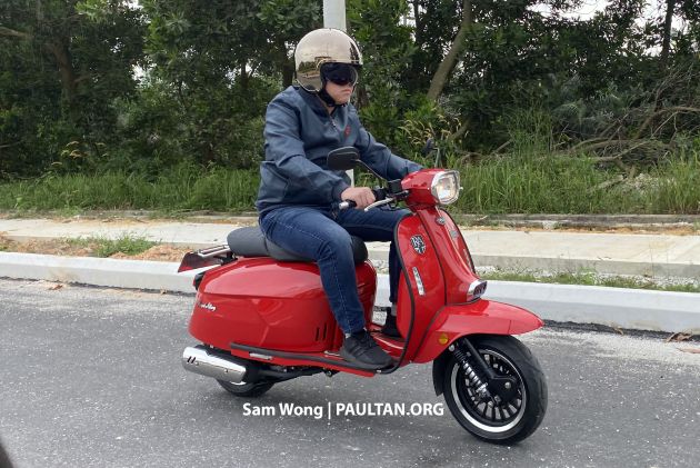 Royal Alloy GP125i scooter spotted testing in Malaysia