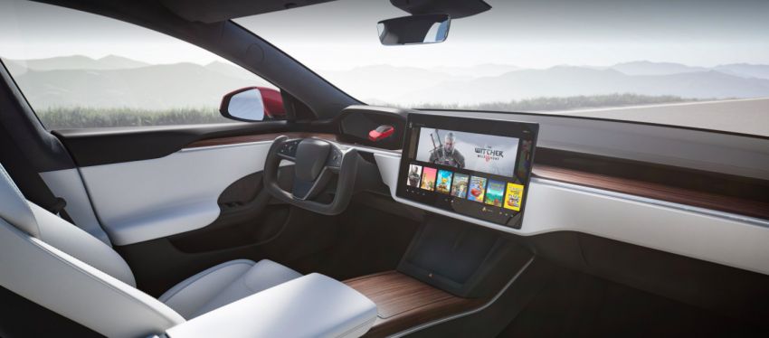 2021 Tesla Model S facelift – new interior with half-rim steering yoke, onboard gaming computer, 1,020 hp Image #1241434