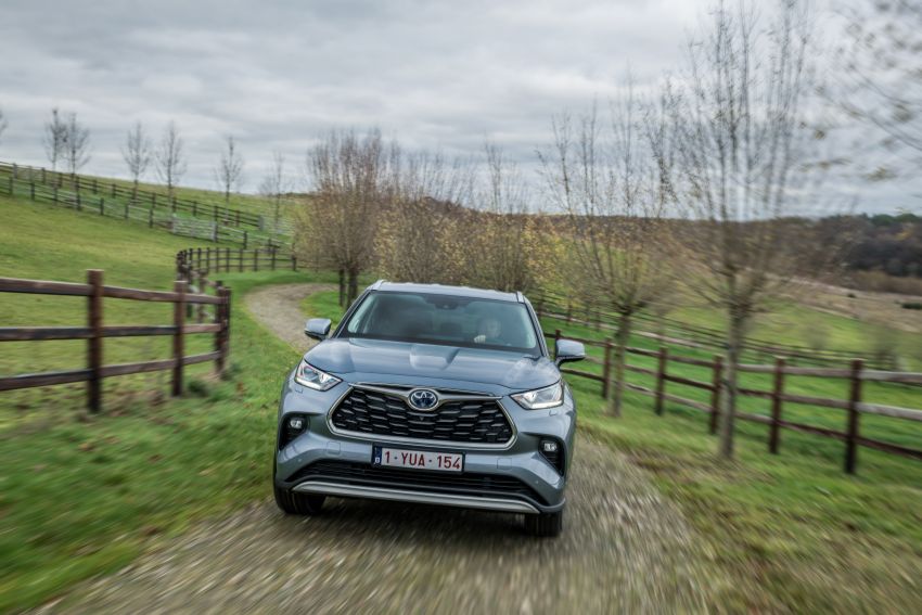 2021 Toyota Highlander seven-seat SUV launched in Europe – hybrid powertrain only; 248 PS, 6.6 l/100 km 1239670