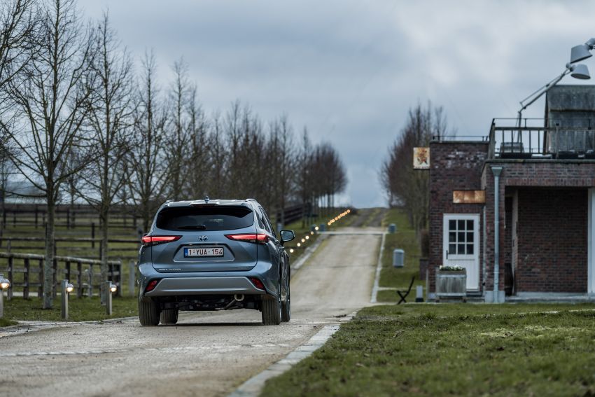 2021 Toyota Highlander seven-seat SUV launched in Europe – hybrid powertrain only; 248 PS, 6.6 l/100 km 1239689